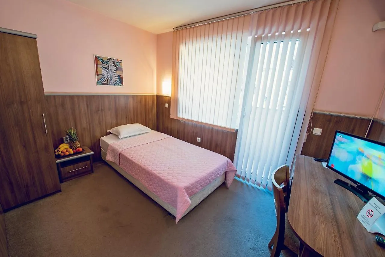 Family Hotel Gran Ivan Варна