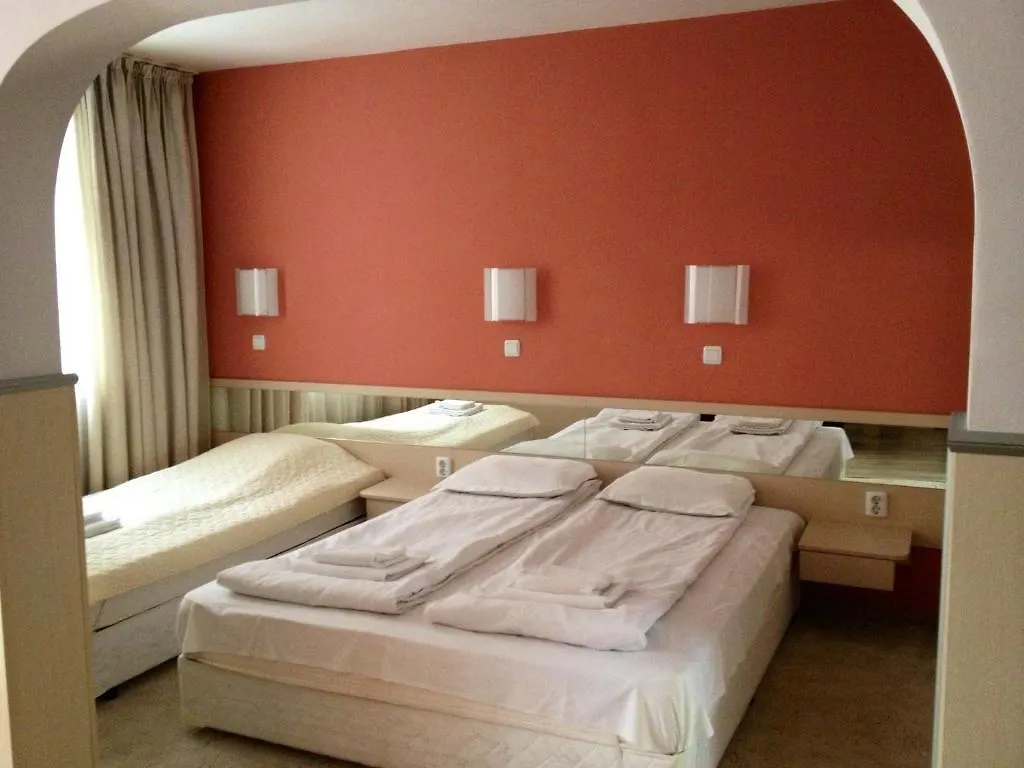 Family Hotel Gran Ivan Варна